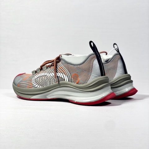 Luksusowe buty sportowe Gucci