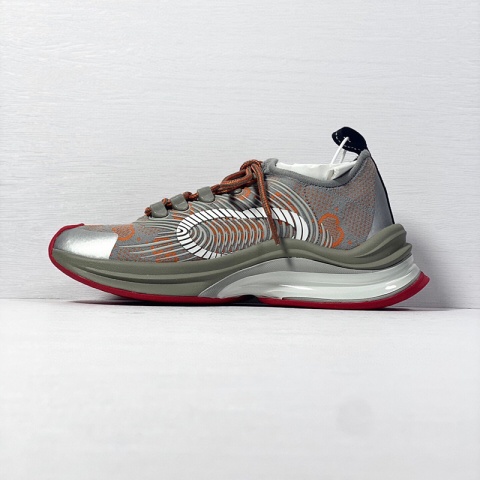Luksusowe buty sportowe Gucci
