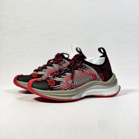 Luksusowe buty sportowe Gucci