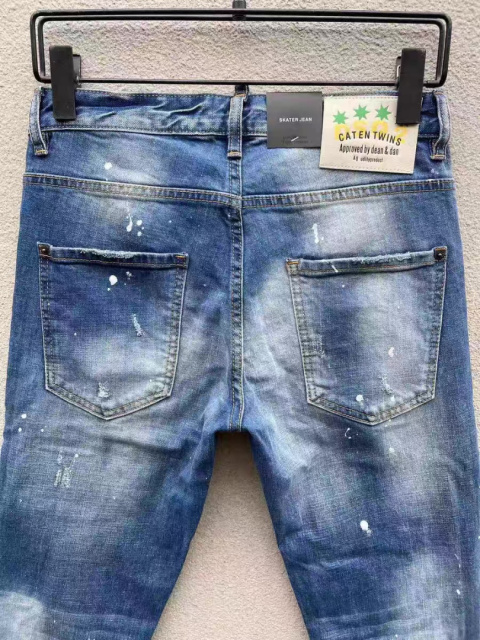 Spodnie niebieskie Dsquared z przetarciami Spodnie niebieskie Dsquared z przetarciami