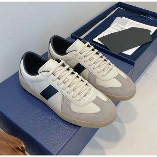 Buty męskie szunrowane Dior