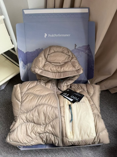 Kurtka Peak Performance