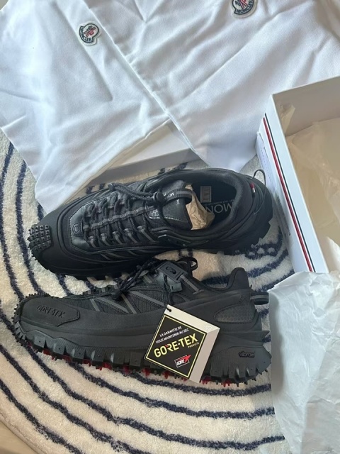 Buty Moncler