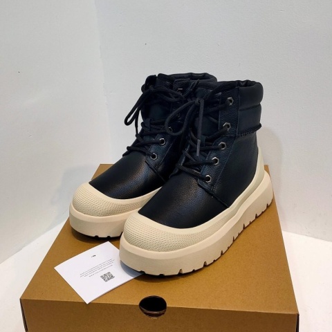 Buty wysokie śniegowce UGG