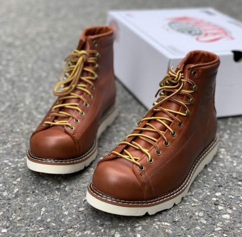 Buty za kostkę Whites