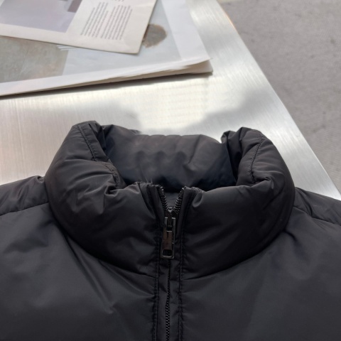 Kamizelka puchowa bezrękawnik Prada