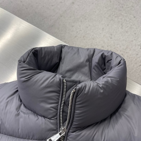 Kamizelka męska bezrękawnik puchowy Moncler