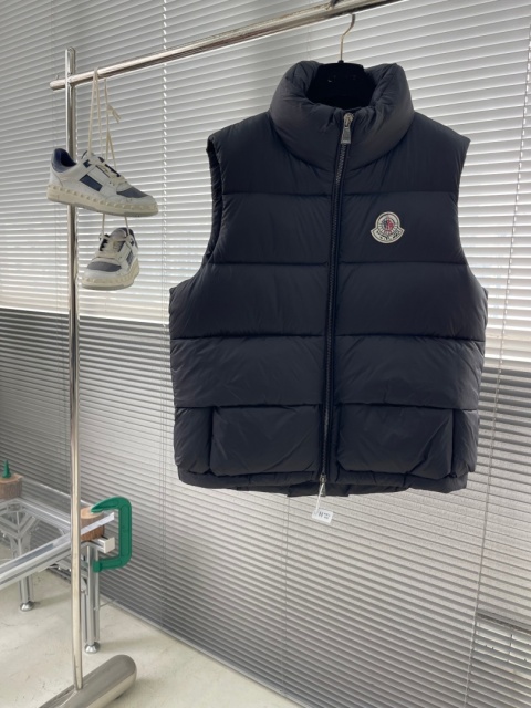 Kamizelka męska bezrękawnik puchowy Moncler