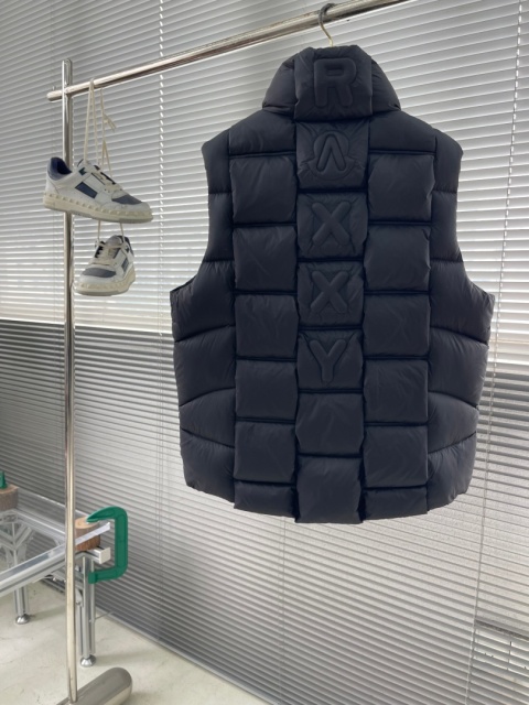 Kamizelka męska bezrękawnik puchowy Moncler