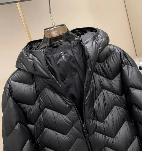 Kurtka Moncler