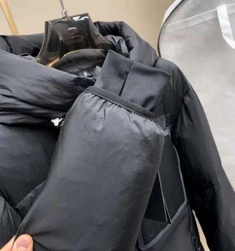 Kurtka męska puchowa Moncler