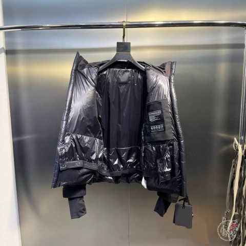 Kurtka puchowa Moncler