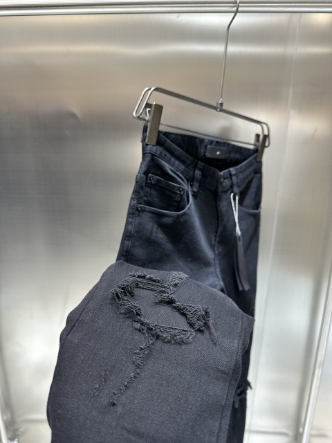 Spodnie slim fit Amiri