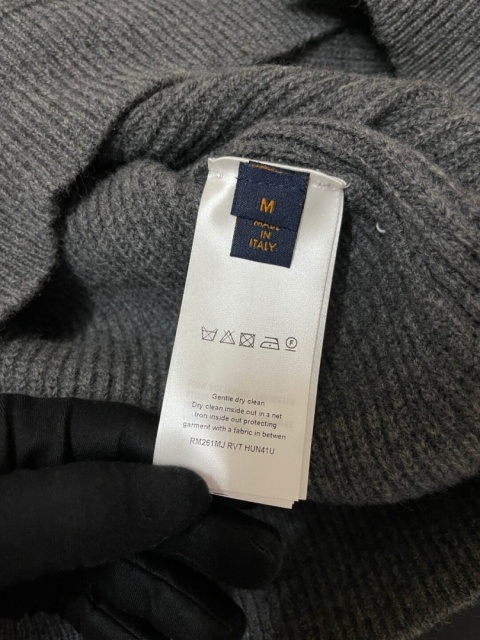 Sweter zapinany na guziki Louis Vuitton