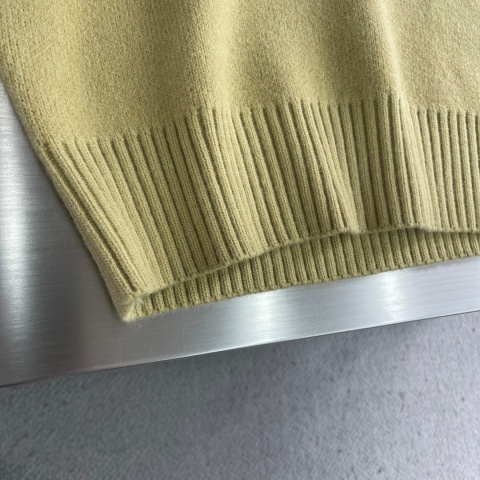 Sweter męski welaniny Ami Paris