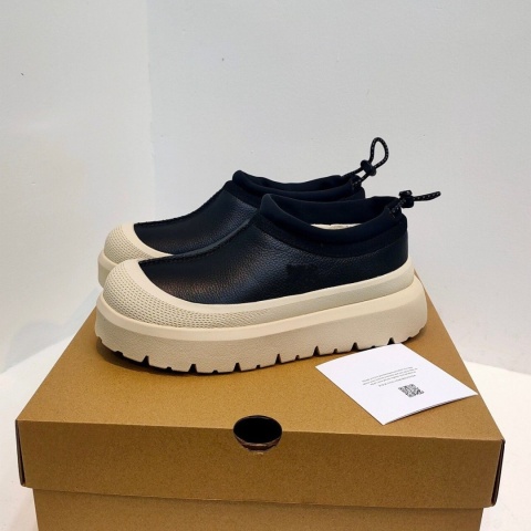 Buty krótki śniegowce UGG