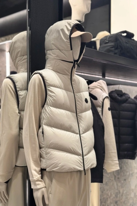 Kamizelka męska bezrękawnik puchowy Moncler