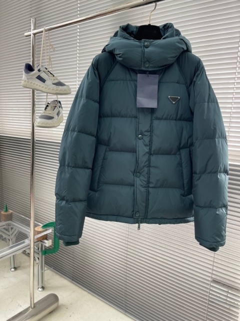 Kurtka puchowa Prada