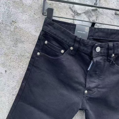 Spodenki Dsquared slim fit