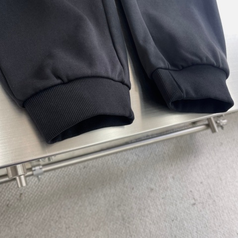 Spodnie męskie Prada