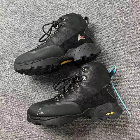 Buty skorzane turystyczne wysokie Roa