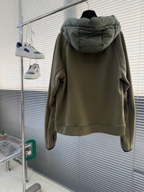 Kurtka puchowa Moncler