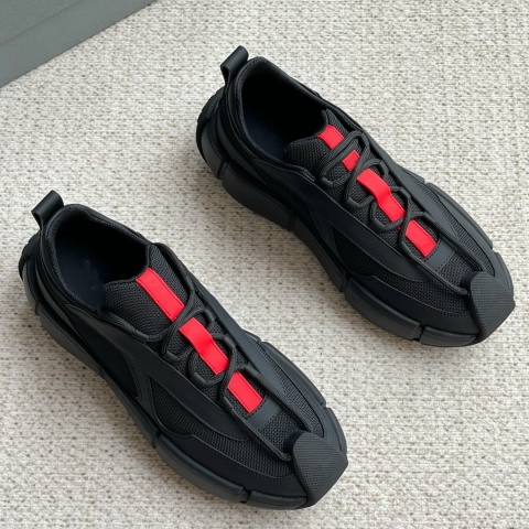 Męskie buty sportowe Prada