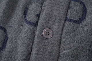 Sweter wełniany kardigan Gucci