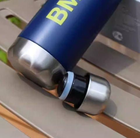 Teramos BMW butelka sportowa ze stali nierdzewnej