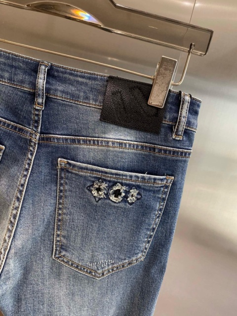 Spodnie Louis Vuitton