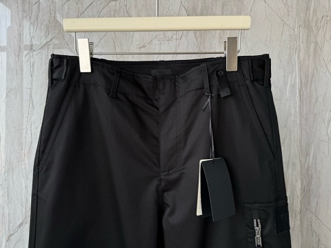 Męskie spodnie Fendi Silky Cotton Cargo Straight Fit