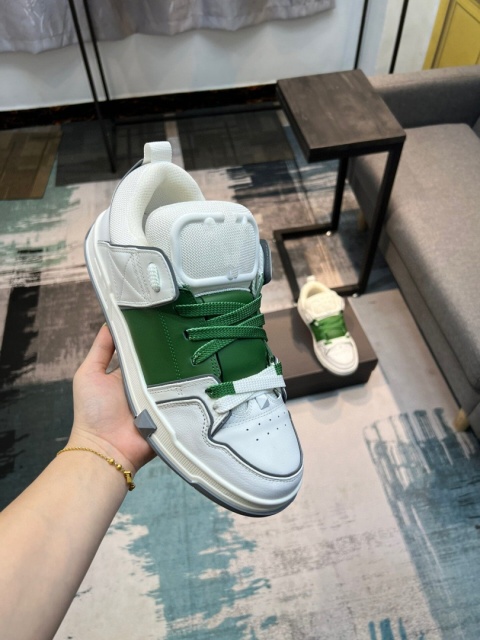 Buty męskie Valentino Garavani gładka skóra licowa