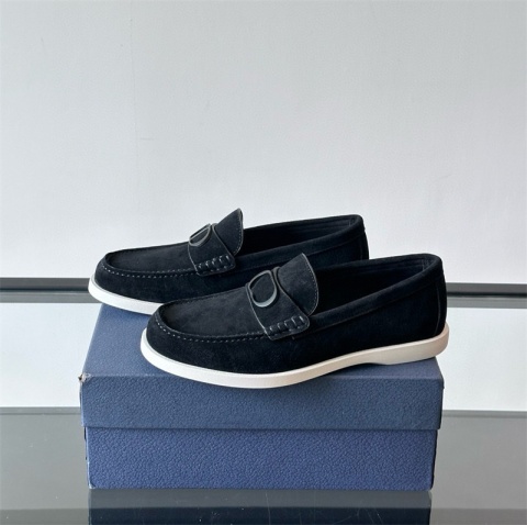 Buty Letenie mokasyny zamszowe Dior