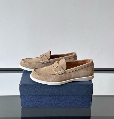 Buty Letenie mokasyny zamszowe Dior