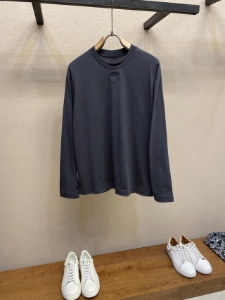 Koszulka t-shirt Prada bawełniana long‑sleeve