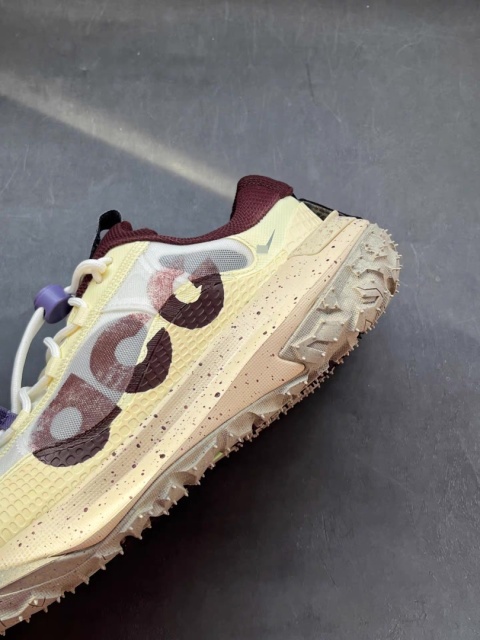 Buty Nike ACG Mesh Hybrid