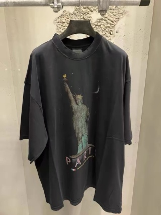 Koszulka Balenciaga Summer 2025