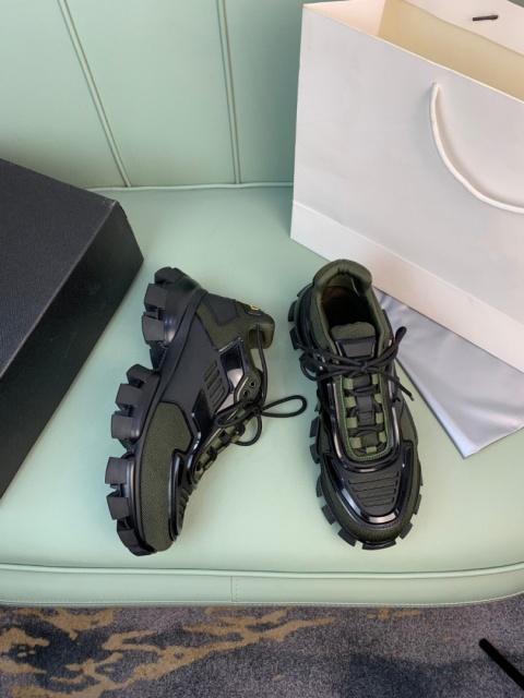Buty Prada