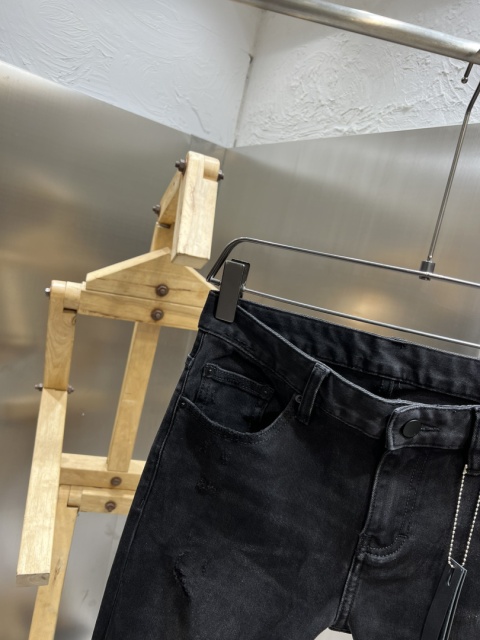 Spodnie slim fit Amiri