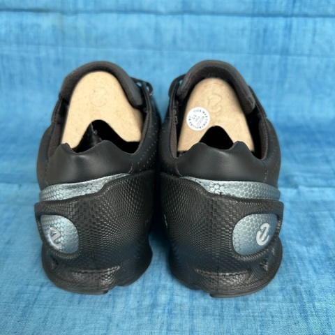 Buty męskie sportowo‑outdoorowe Ecco