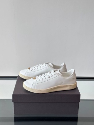 Buty Valentino Garavani białe