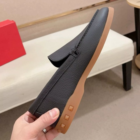 Buty męskie komfortowe mokasyny Valentino