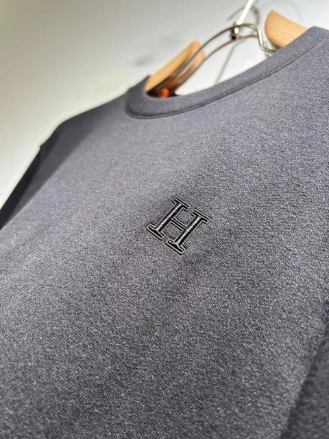 Męska bluza longsleeve Hermes jeseiń - zima 25