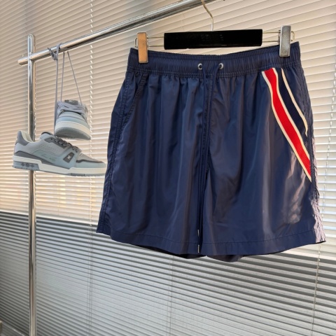 Spodenki szorty sportowe Moncler
