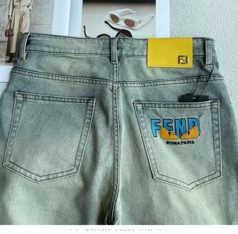 Spodnie Fendi