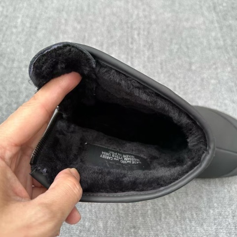 Buty damskie śniegowce Bally