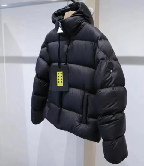 Kurtka męska puchowa Moncler