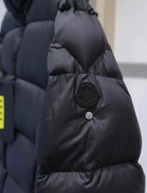 Kurtka męska puchowa Moncler