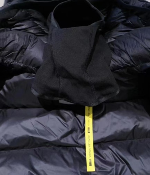 Kurtka męska puchowa Moncler