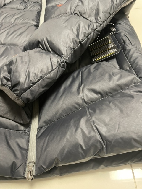 Kurtka puchowa Mountain Hard Wear